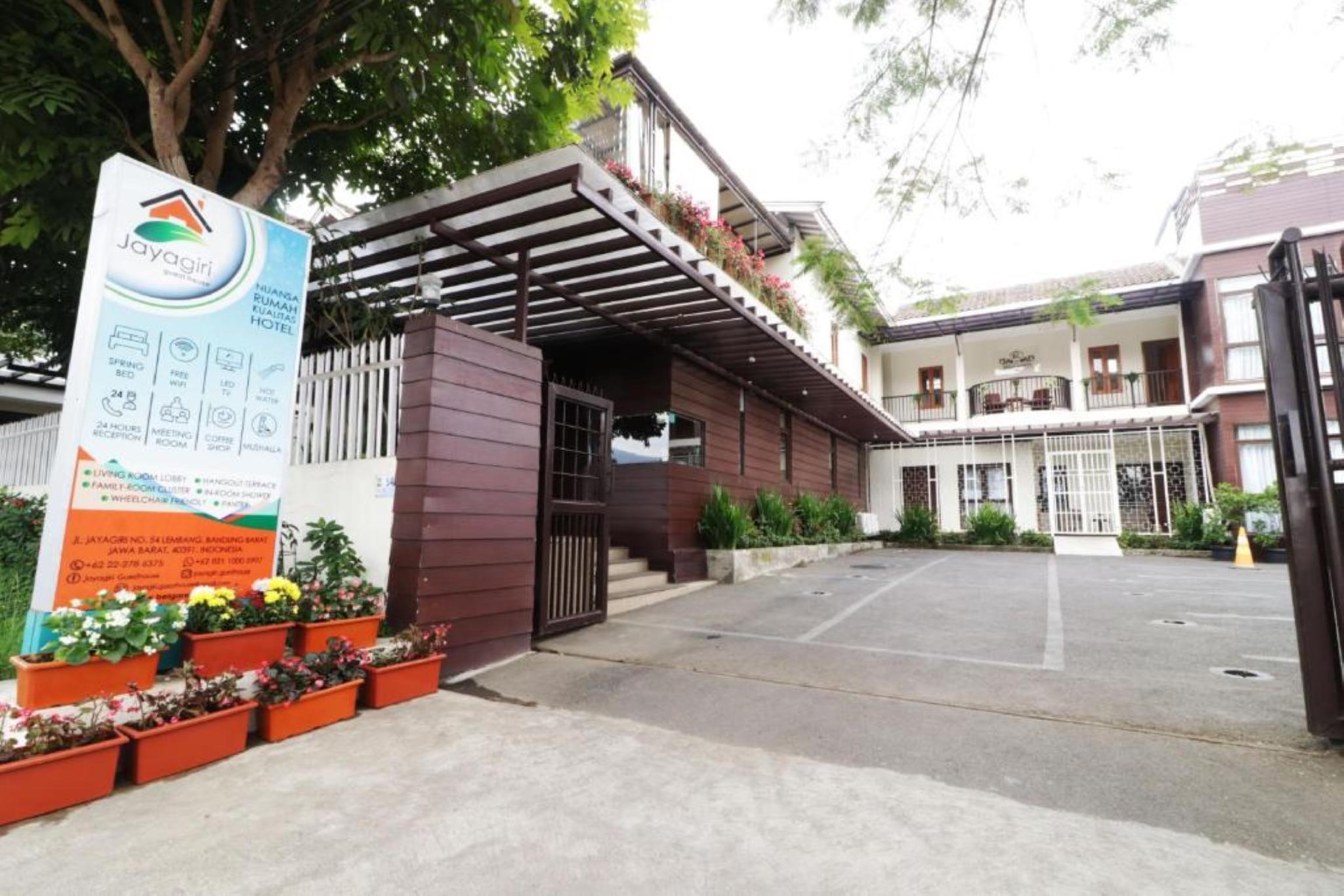 Jayagiri Guesthouse By Belgareti Lembang Exterior foto